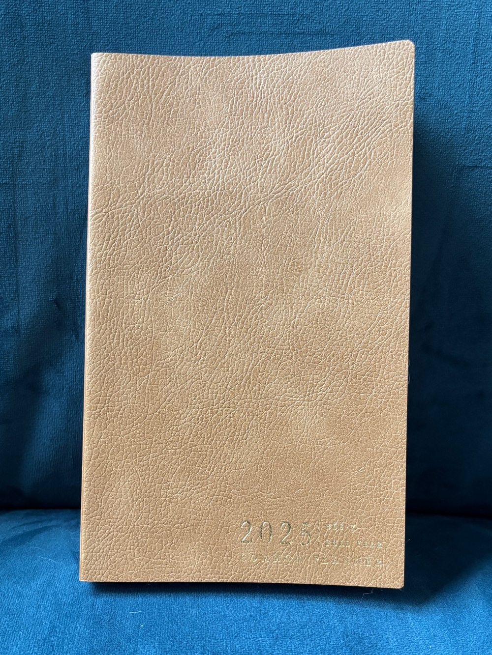 2025 Sterling Ink - Brown/Camel Common Planner / Full Year / B6 Vertical